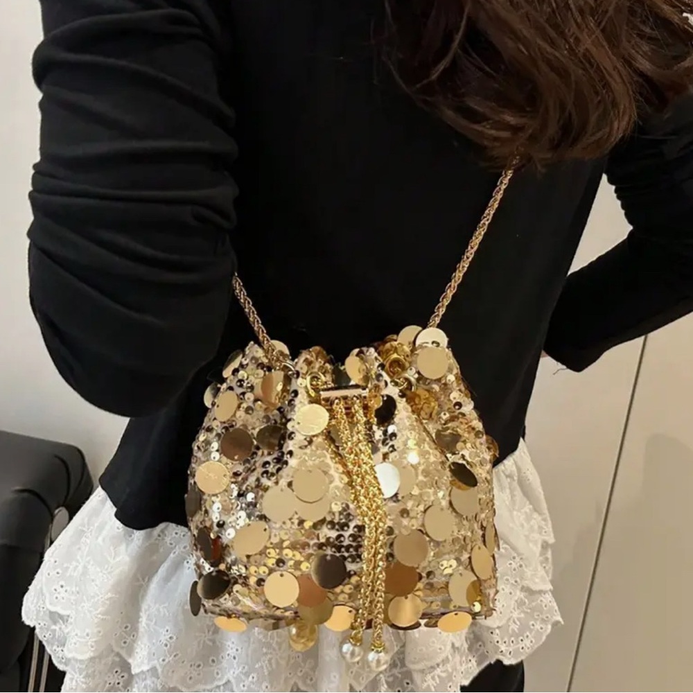 Gold Sequin Women's Bag NIP - Picture 2 of 4